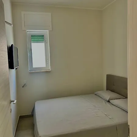 Apartment Il Faro Rosso *